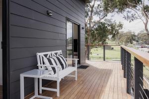 Φωτογραφία από το άλμπουμ του The Beach Box at Big Roaring Beach Tasmania σε Surveyors Bay +59 φωτογραφίες