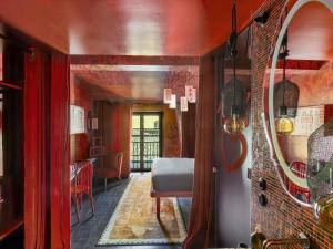 Un lugar para sentarse en 25hours Hotel Florence Piazza San Paolino