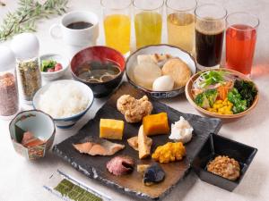 Jídlo v hotelu nebo okolí