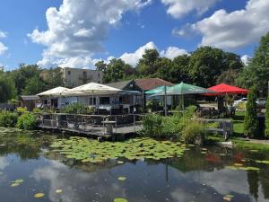 Příroda nedaleko ubytování na lodi