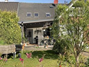 Zahrada ubytování Holiday home with 2 bedrooms