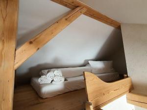 Ένα ή περισσότερα κρεβάτια σε δωμάτιο στο Holiday home in Pfronten with swimming pool