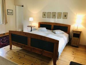 Ένα ή περισσότερα κρεβάτια σε δωμάτιο στο 2 at Lake Ruppin