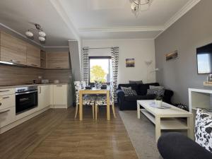 Кухня или мини-кухня в Holiday apartment with 1 bedroom
 +19 фотографий