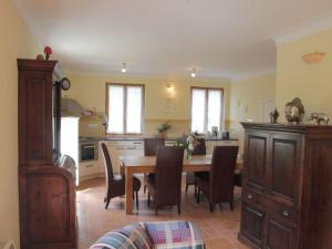 Φωτογραφία από το άλμπουμ του Marsanne or Grenache σε Sonnac-sur-lʼHers