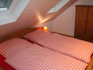 En eller flere senge i et værelse på Mary Magdalene Bad Lauterberg