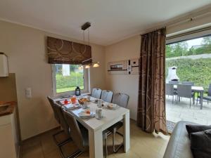 Køkken eller tekøkken på WellNest Family Residence