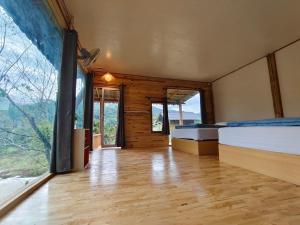 Φυσικό τοπίο κοντά σε αυτή η παραθεριστική κατοικία