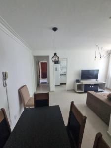 Μια τηλεόραση ή/και κέντρο ψυχαγωγίας στο Bem vindo ao APTO 403