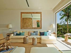 Χώρος καθιστικού στο Villa in Ibiza near Cala Conta Beach