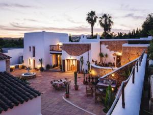 Το κτήριο όπου στεγάζεται  η βίλα