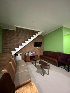 Gallery image of Villa Murah Joglo Sariwangi in Cihanjuang 1