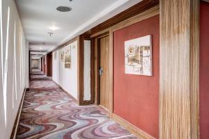 Billede fra billedgalleriet på Townhouse Royal Palms Hotel - Lily Collection i Mumbai