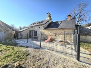 Το κτήριο όπου στεγάζεται  το διαμέρισμα