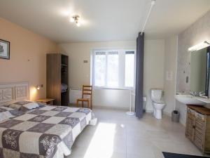 Ένα μπάνιο στο Maison périgourdine avec piscine chauffée et WiFi - FR-1-616-518 +14 φωτογραφίες