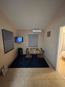 O zonă de relaxare la Claudette Guest House