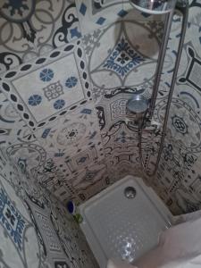 Ванная комната в Tiny house au pied du Vercors