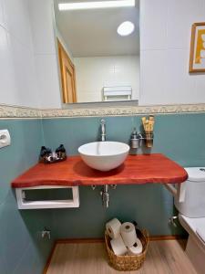 Et badeværelse på Ático Miraestrela Dúplex con Vistas a Sallent