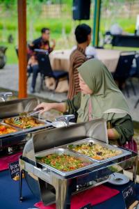 Φαγητό σε αυτό το καταφύγιο ή κάπου εκεί κοντά