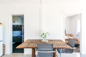 Billede fra billedgalleriet på Roses Bach - Stay Waiheke i Onetangi