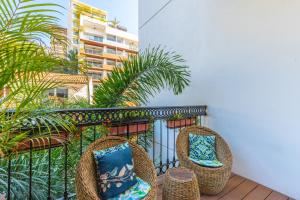 Ban công/sân hiên tại Pier 57 Romantic Zone Luxury Condo 209