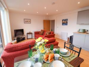 Posezení v ubytování 2B Hamilton Road