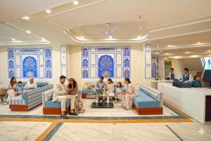 Oaspeți care stau la Bamboo Saa Sunrrise Wedding & Wellness Resort, Jaipur +56 fotografii