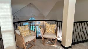 صورة لـ Modern 6BR Luxury Villa - Theater, Games, Peloton & EV في ماككيني