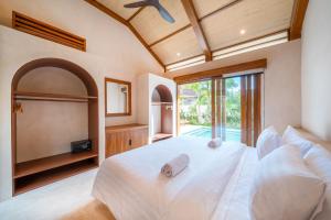 En eller flere senge i et værelse på Salt House + 30 billeder