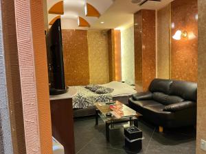 Posezení v ubytování SKY Windy Adult Only Love Hotel + 58 fotografií