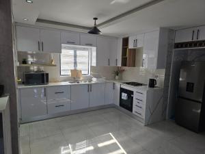 Una cocina o cocineta en Bill's villa