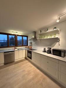 Η κουζίνα ή μικρή κουζίνα στο Lunden