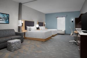 Ένα ή περισσότερα κρεβάτια σε δωμάτιο στο Home2 Suites by Hilton Lake City +31 φωτογραφίες