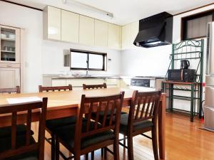 Nhà bếp/bếp nhỏ tại Haru Guesthouse +34 ảnh