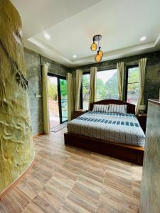 Ảnh trong thư viện ảnh của Stylish Resort Rooms in a Private Oasis ở Ban Huai Thalaeng Phan