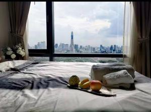 En eller flere senge i et værelse på Circle Living Skyline Residence + 35 billeder