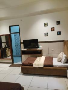 Χώρος καθιστικού στο Primrose Hotel