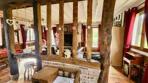 Χώρος καθιστικού στο La Charreterie - Maison de charme avec jardin & aire de jeux - Côte d'Albâtre