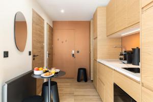 Køkken eller tekøkken på Appartement 3P chic ski-in and out - Val Thorens + 6 billeder