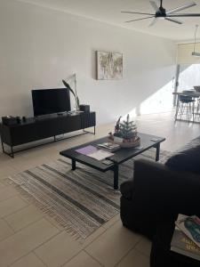 Et opholdsområde på Maggie Bright point apartment Magnetic Island