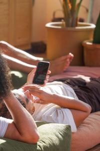 Επισκέπτες που μένουν στο Monkey's Guest House - Ocean View Rooms & Apartment with Rooftop