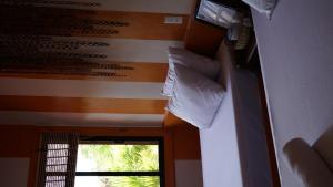 TV a/nebo společenská místnost v ubytování Stefanie Grace Inn