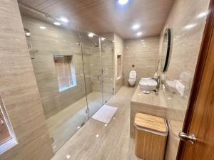 Galería fotográfica de Tree of Life AeroVillage, Panheli en Jāmb