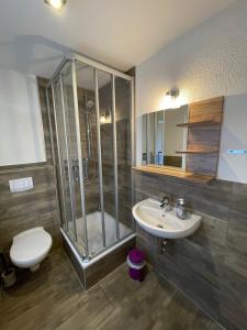 Koupelna v ubytování Ferienglück - 100 m zum Strand - Garten & Privatterrasse - Hund willkommen