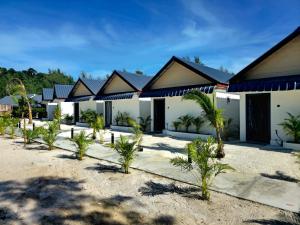 Tòa nhà nơi resort tọa lạc