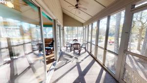 En balkon eller terrasse på Club Villas Unit 8C