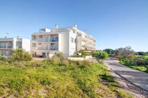 Το κτήριο όπου στεγάζεται  το διαμέρισμα