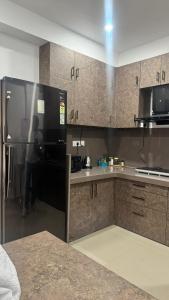 Kuchyň nebo kuchyňský kout v ubytování Modern, Spacious & One of the Best in Town + 6 fotografií