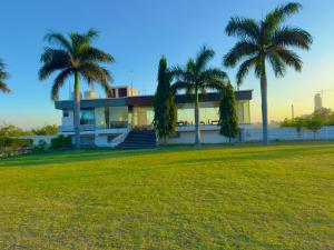 Vườn quanh Takery Resort