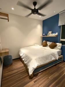 Ένα ή περισσότερα κρεβάτια σε δωμάτιο στο Domuss Guesthouse- 4B3B Tunas